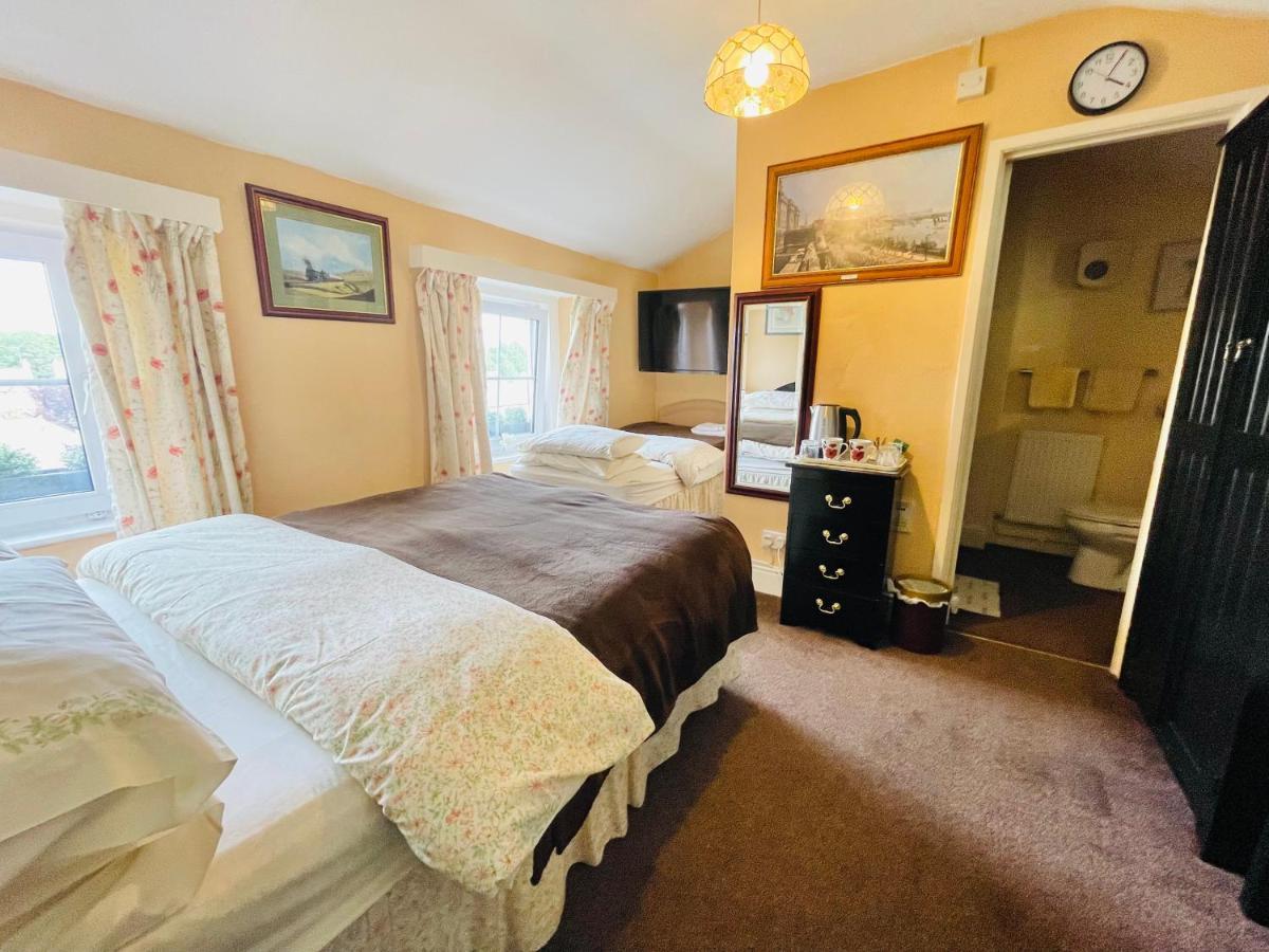 Apsley Villa Guest House. Cirencester Zewnętrze zdjęcie